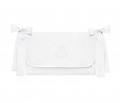 Quilted white crib bag with emblem  