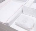 Quilted white beauty case