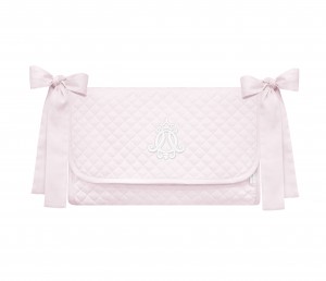 Quilted pink crib bag with emblem 