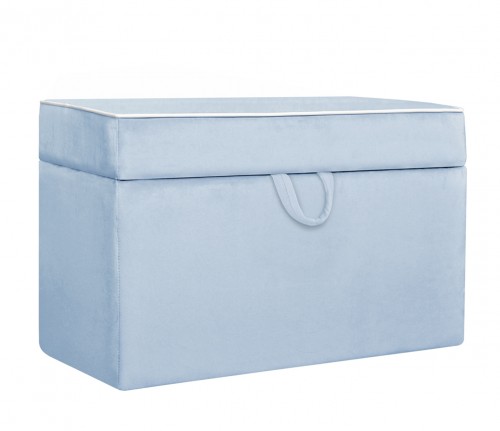 Quilted trunk- blue velvet